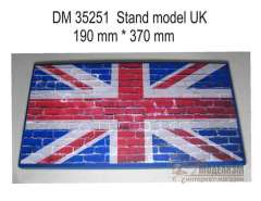 Подставка 19 на 37 см от DANmodels для британской бронетехники