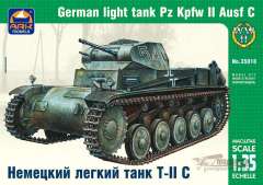 Немецкий лёгкий танк Т-IIC ARK Models