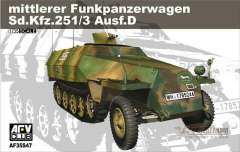 Funkpanzerwagen Sd.Kfz.251/3 Ausf.D AFV-Club