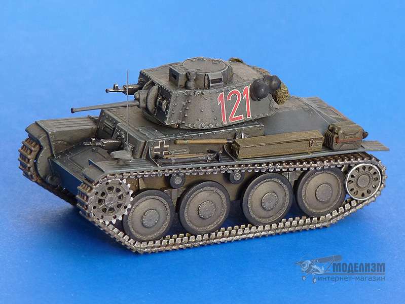 UniModels Танк Pz Kpfw 38(t) Ausf.C. Картинка №3