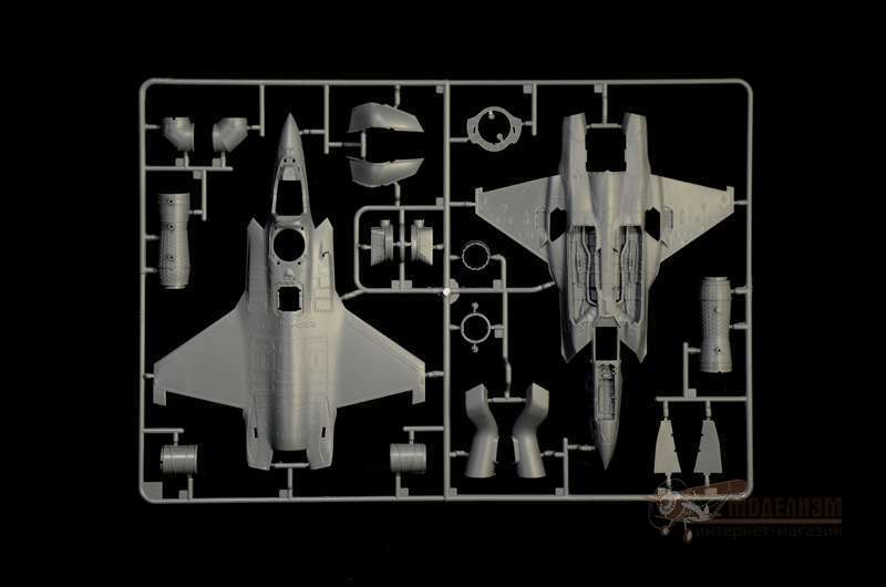 F-35B Lightning II (версия STOVL) Italeri. Картинка №9